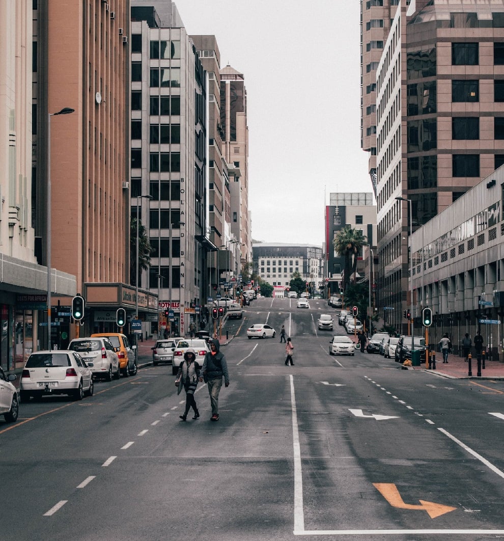 People crossing road in Cape Town